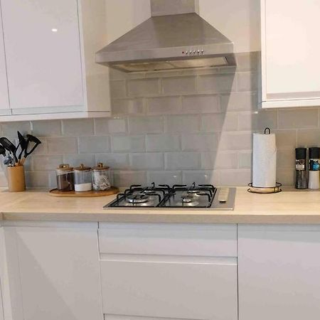 Garden Of Eden 1 Bedroom Flat In Fishponds Μπρίστολ Εξωτερικό φωτογραφία