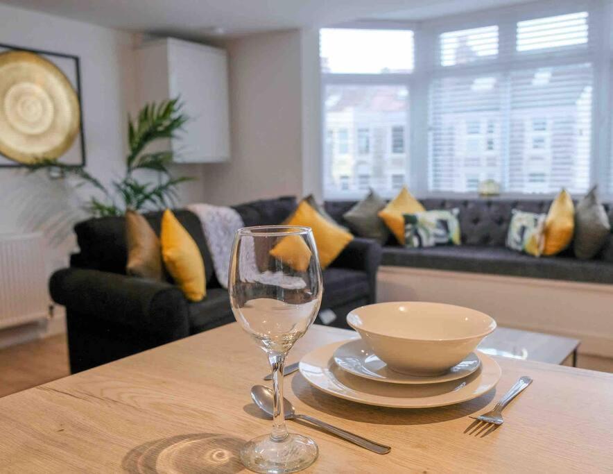 Garden Of Eden 1 Bedroom Flat In Fishponds Μπρίστολ Εξωτερικό φωτογραφία
