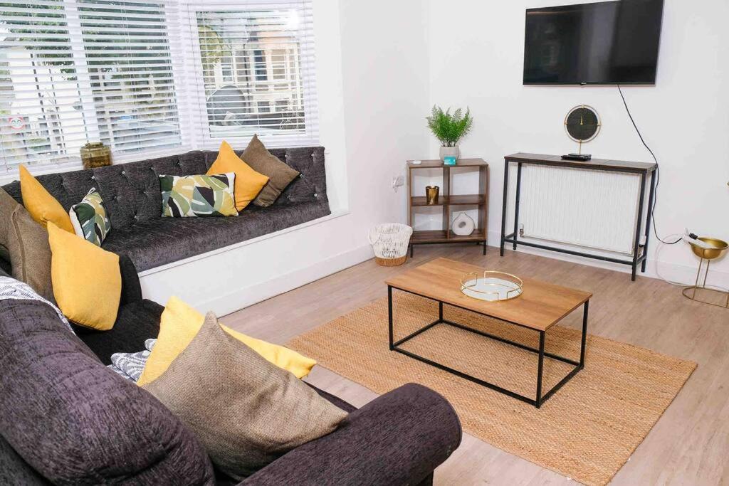 Garden Of Eden 1 Bedroom Flat In Fishponds Μπρίστολ Εξωτερικό φωτογραφία